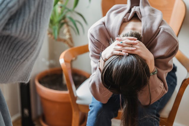 Cómo frenar el ciclo de pensamientos de tipo “¿y si…?” (guía completa para romper la espiral anticipatoria)